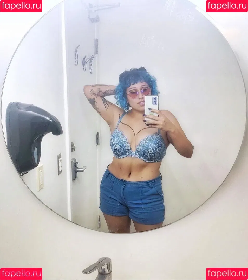 venusontheflipside Onlyfans Photo Gallery 