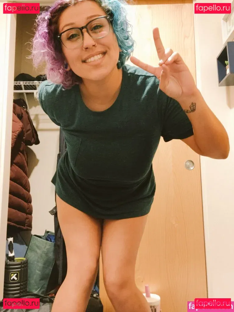 venusontheflipside Onlyfans Photo Gallery 