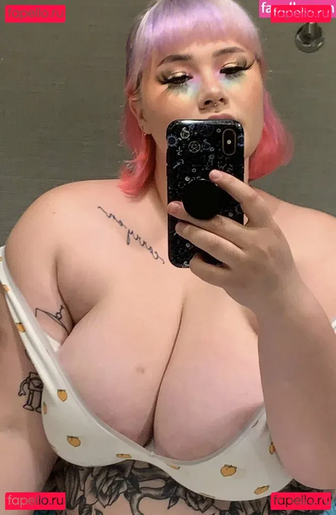 venusontheflipside Onlyfans Photo Gallery 