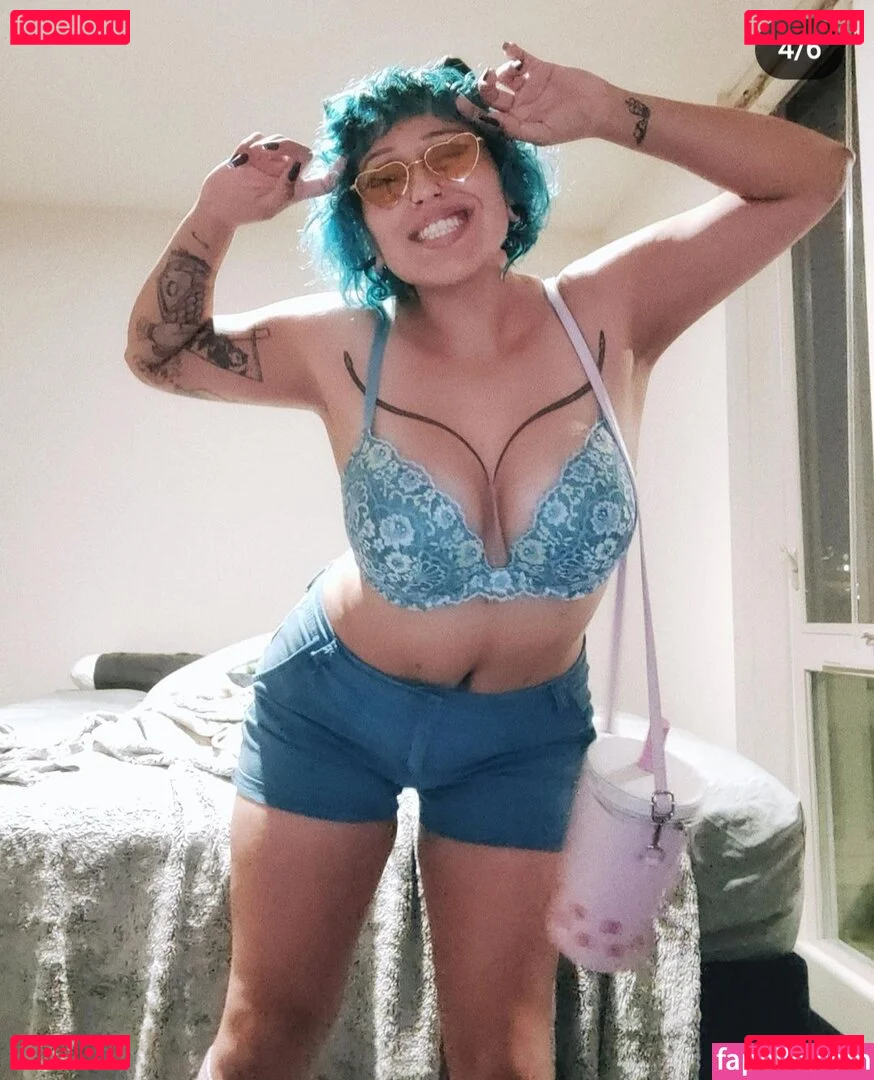 venusontheflipside Onlyfans Photo Gallery 