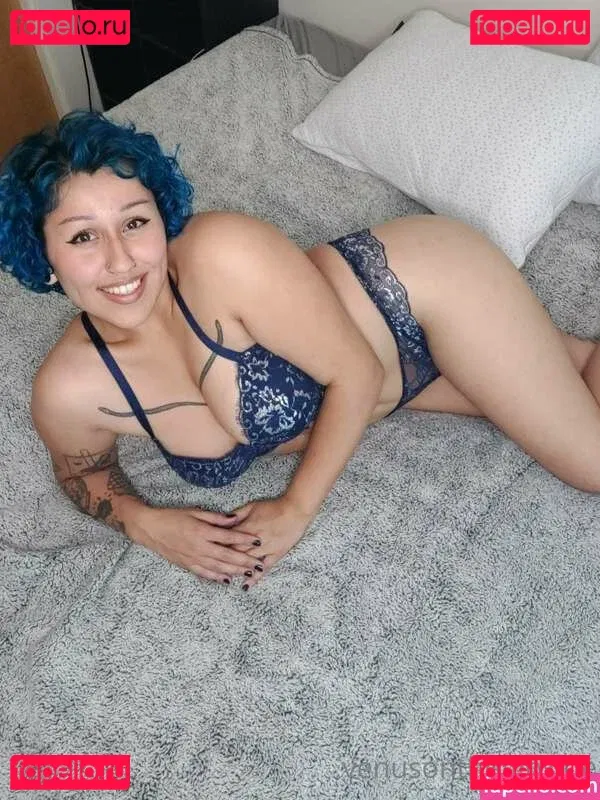venusontheflipside Onlyfans Photo Gallery 