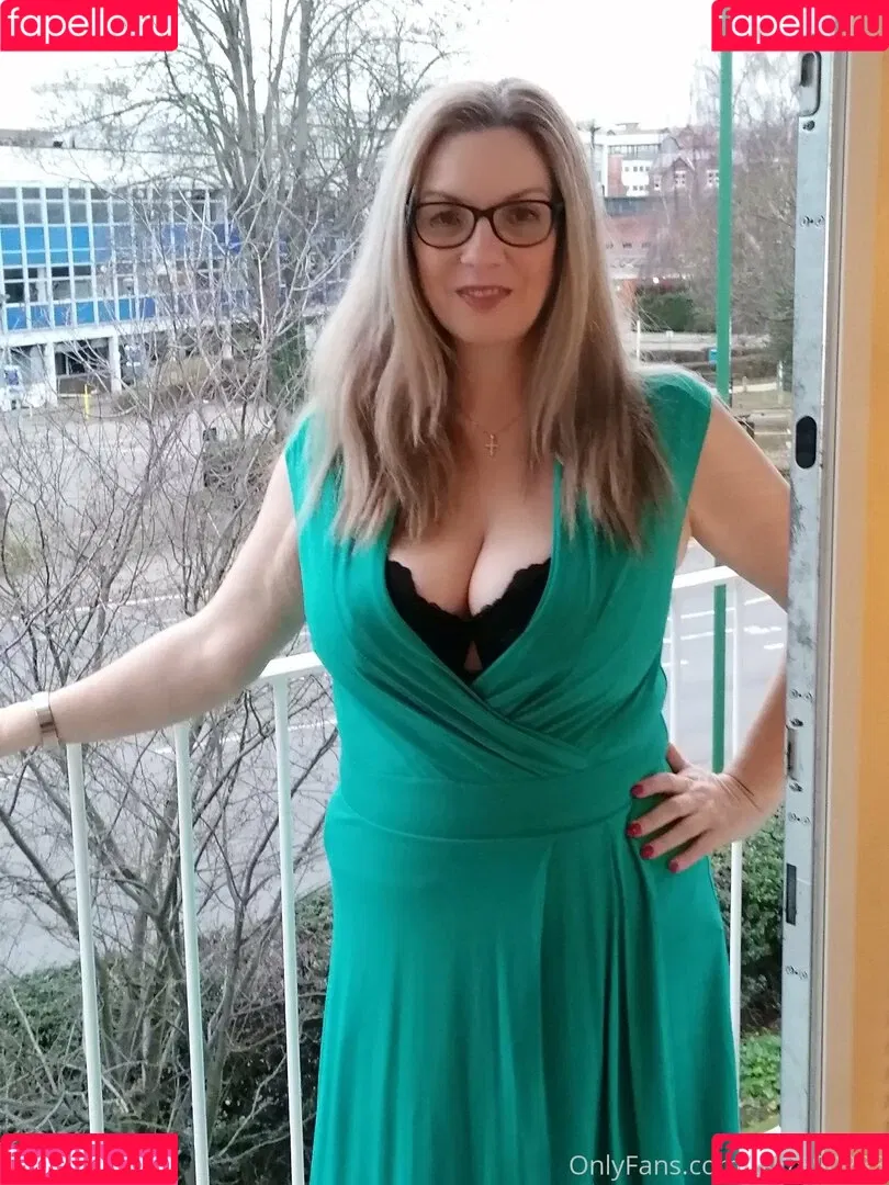 glamgran56 Onlyfans Photo Gallery 
