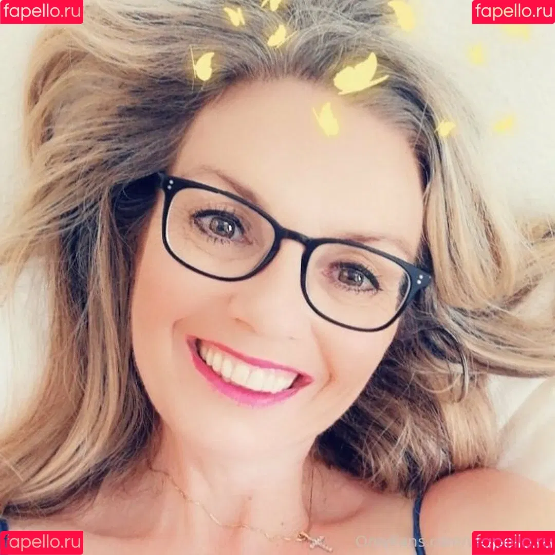glamgran56 Onlyfans Photo Gallery 