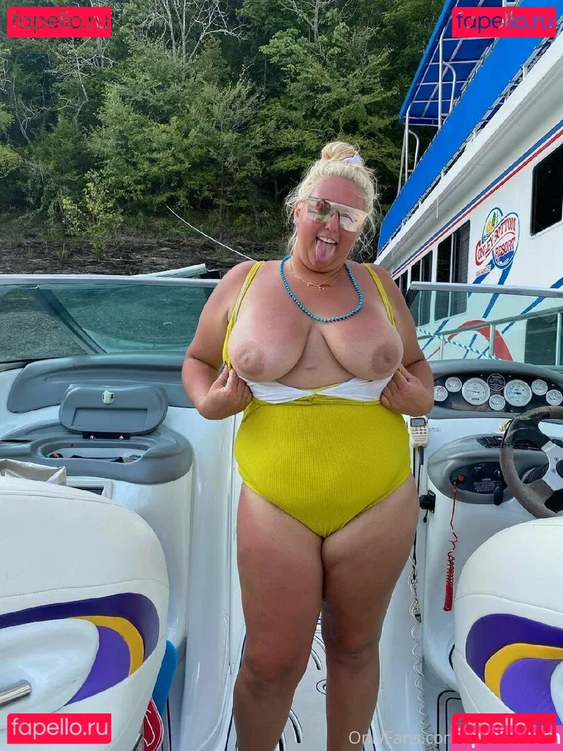 Lauren Lincoln Onlyfans Photo Gallery 