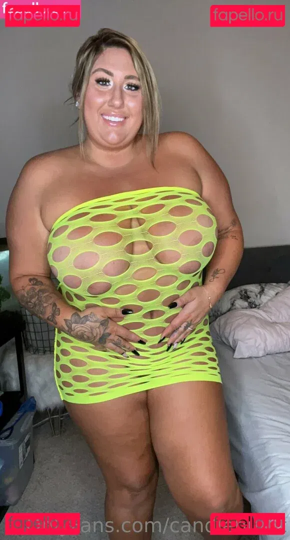 Lauren Lincoln Onlyfans Photo Gallery 