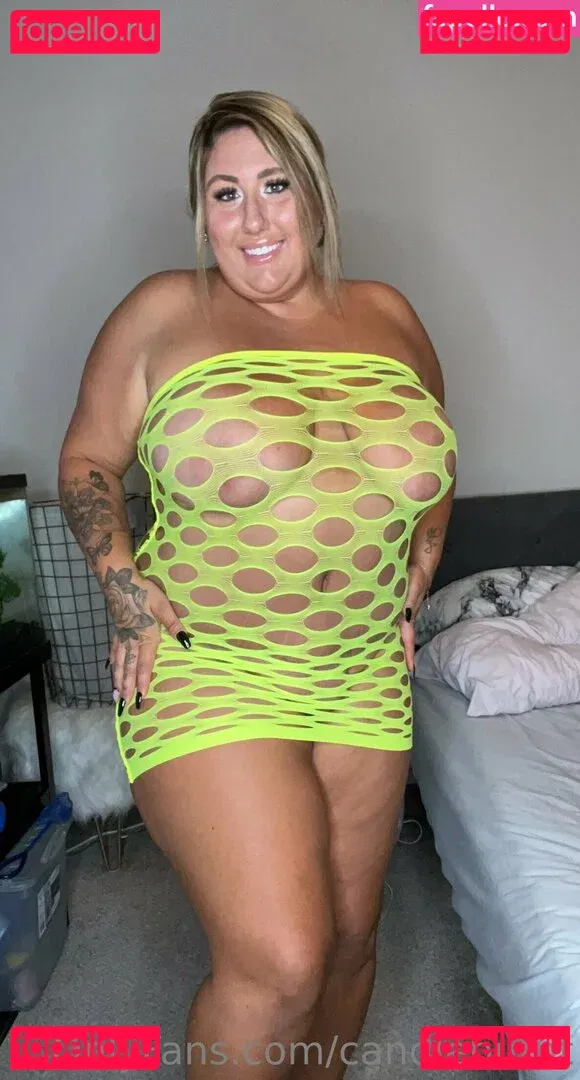 Lauren Lincoln Onlyfans Photo Gallery 