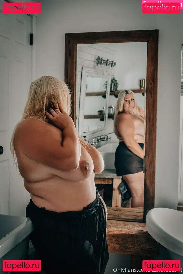 Lauren Lincoln Onlyfans Photo Gallery 