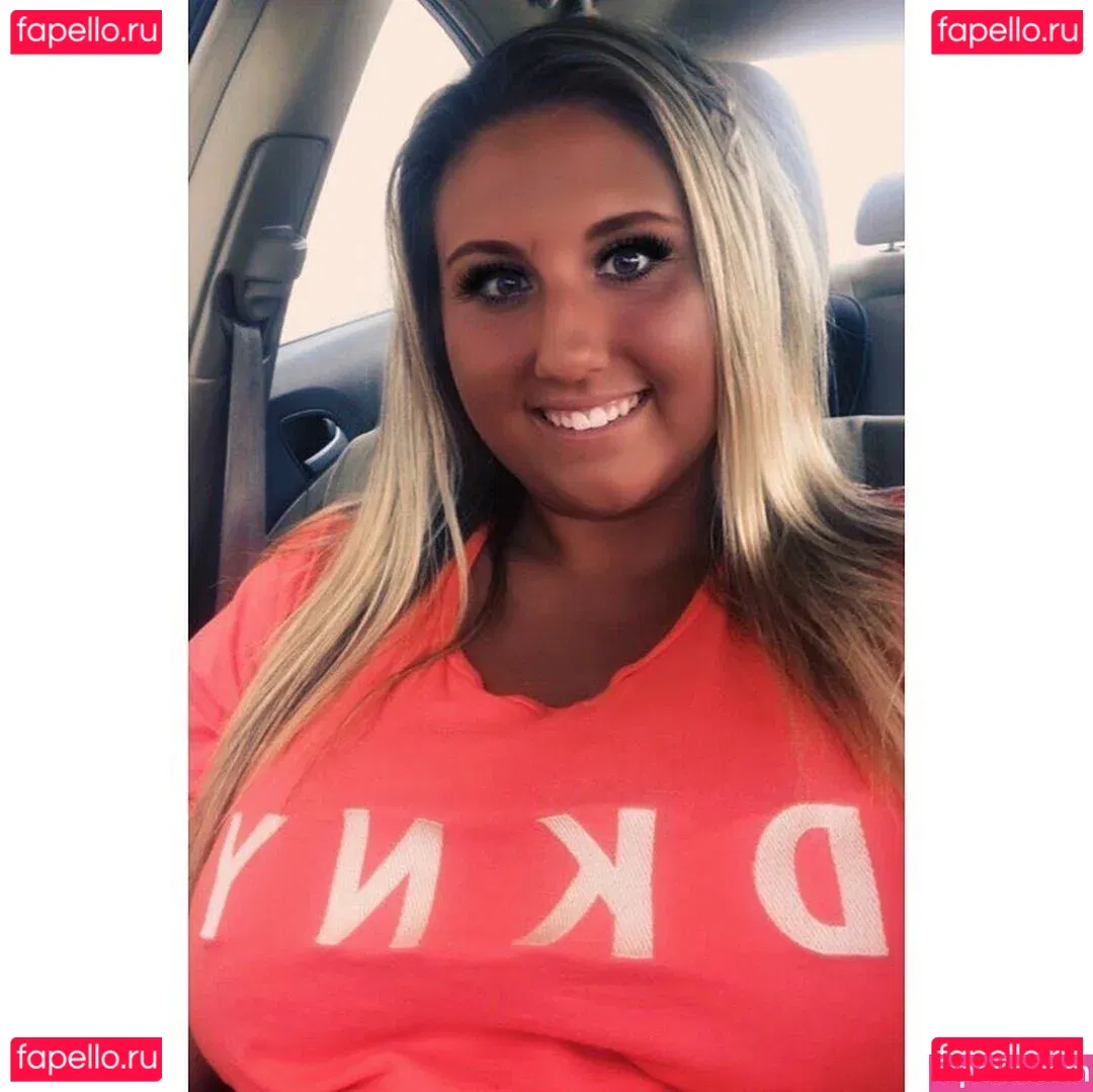 Lauren Lincoln Onlyfans Photo Gallery 