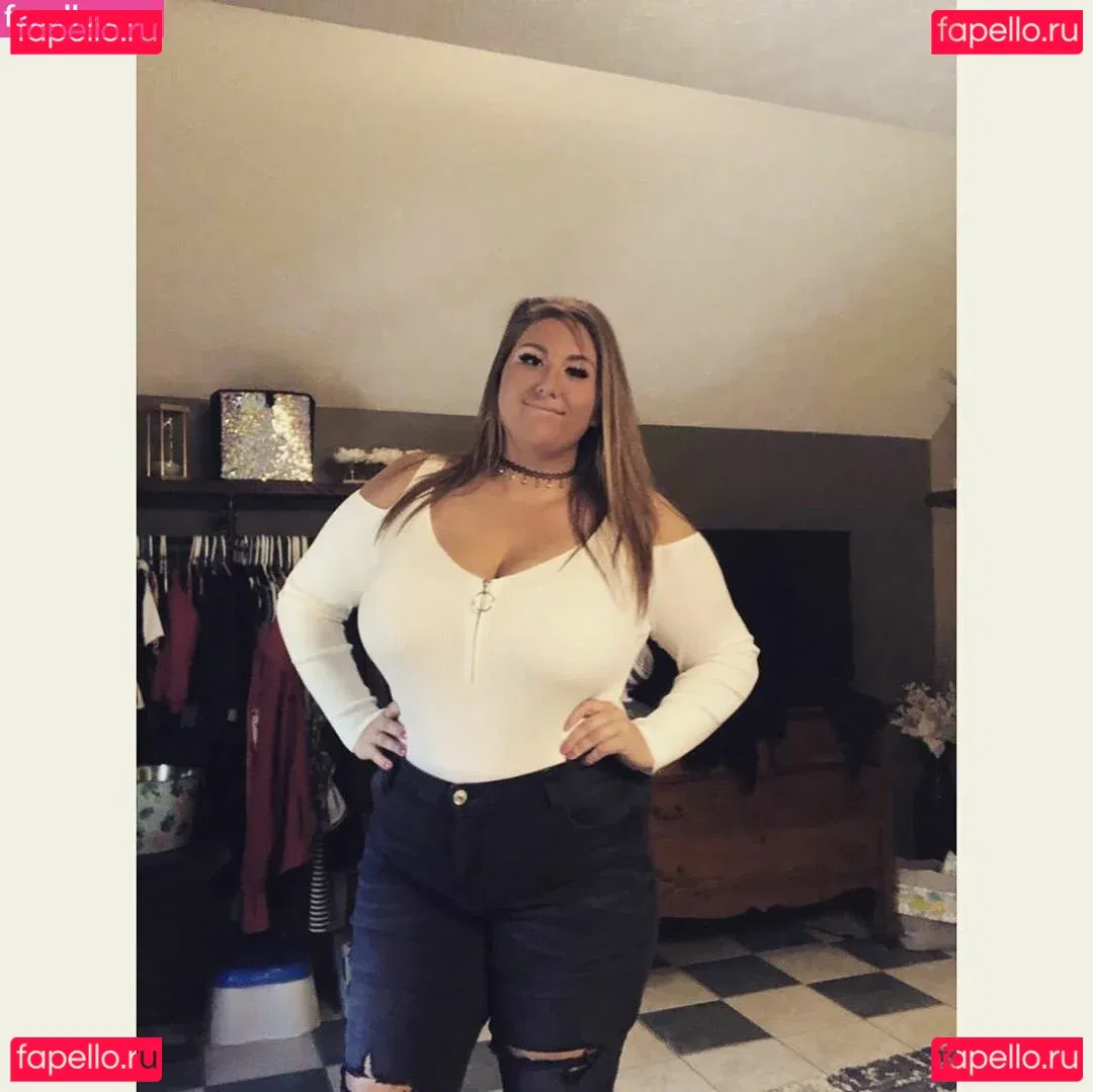 Lauren Lincoln Onlyfans Photo Gallery 