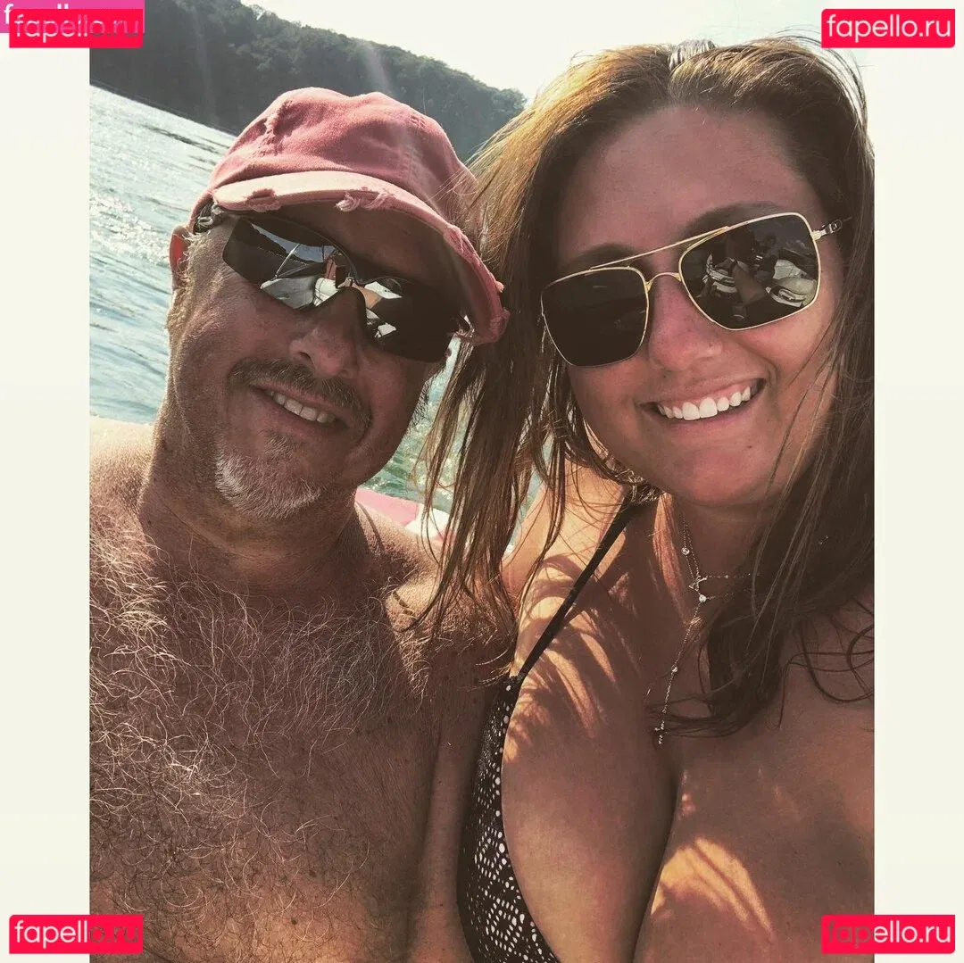 Lauren Lincoln Onlyfans Photo Gallery 