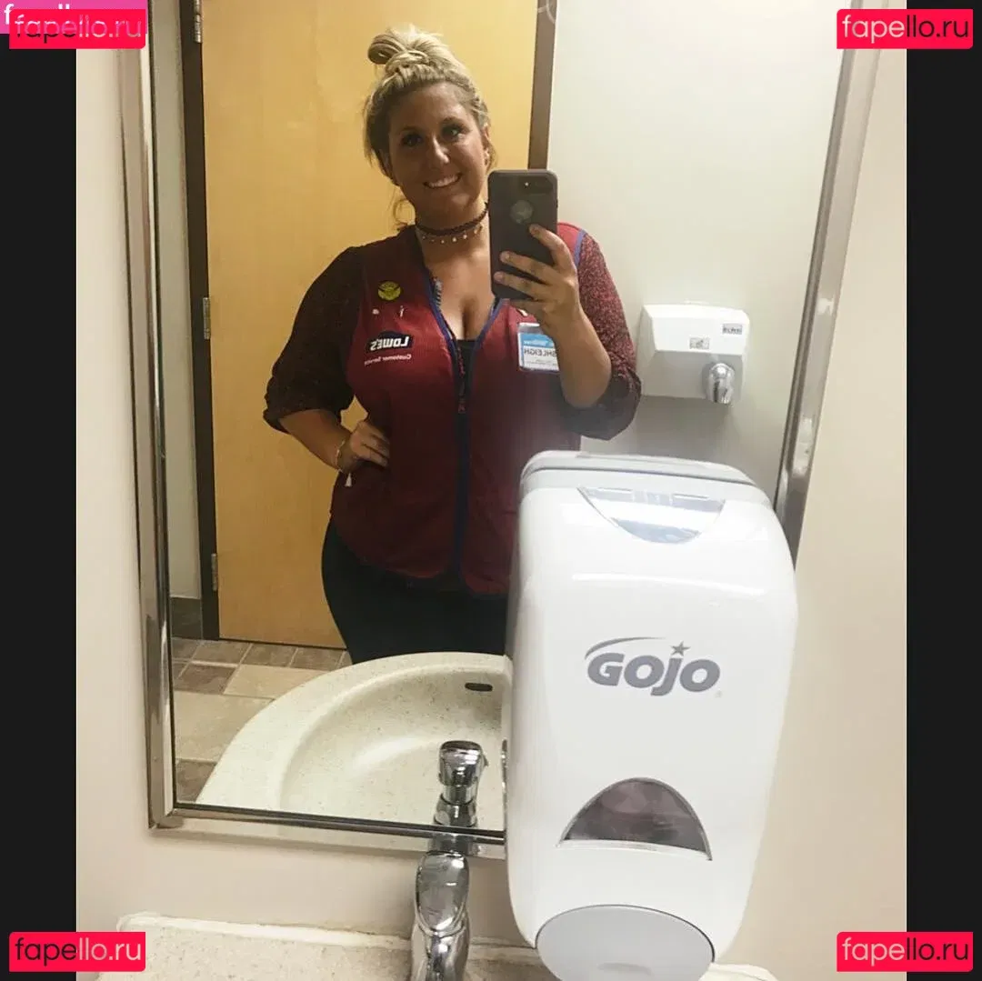 Lauren Lincoln Onlyfans Photo Gallery 