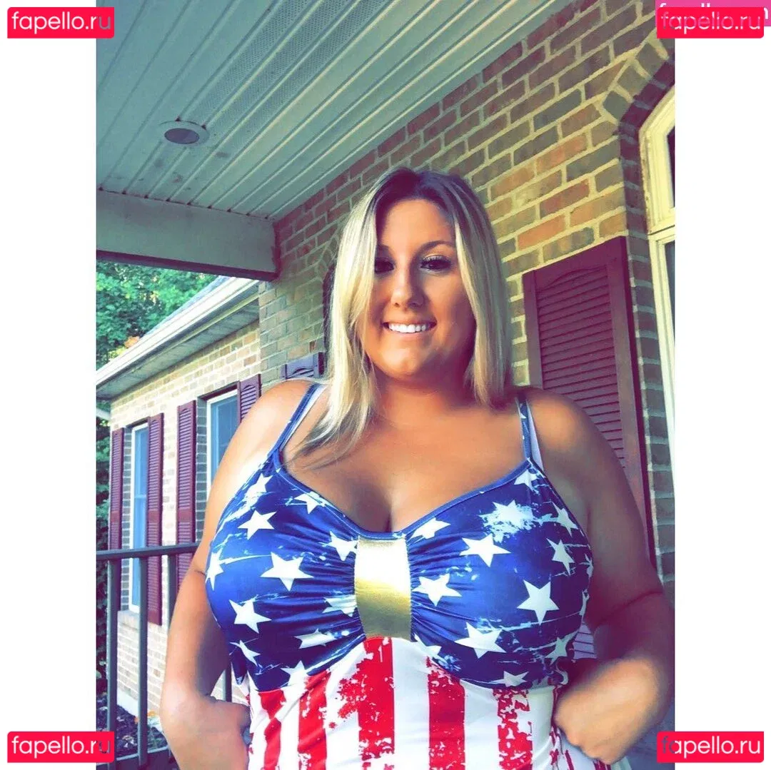 Lauren Lincoln Onlyfans Photo Gallery 