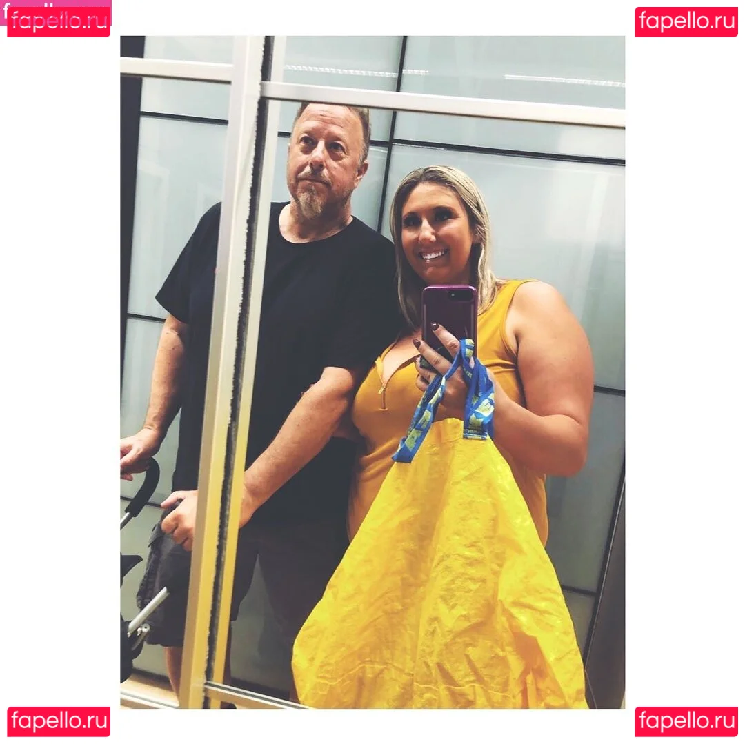 Lauren Lincoln Onlyfans Photo Gallery 