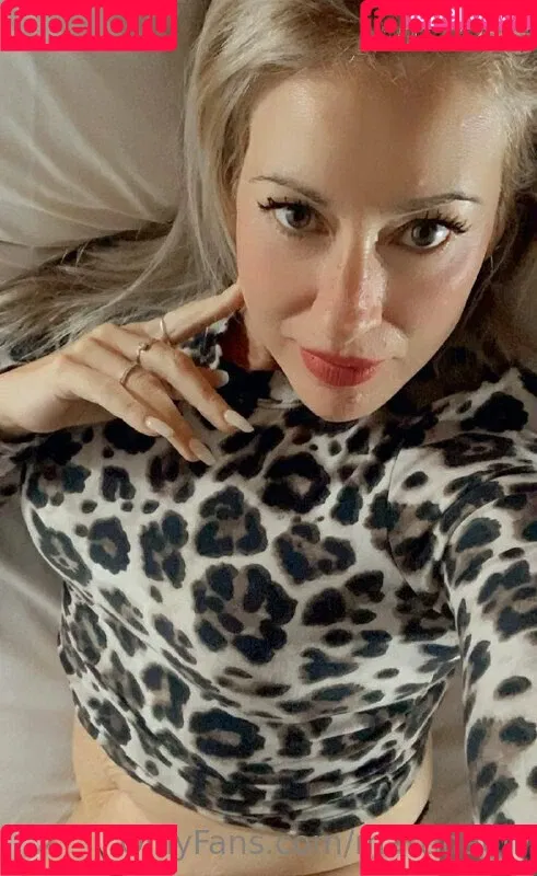 martinaoff Onlyfans Photo Gallery 
