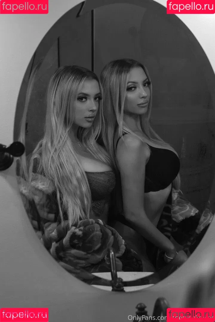 thenaturaltwins Onlyfans Photo Gallery 