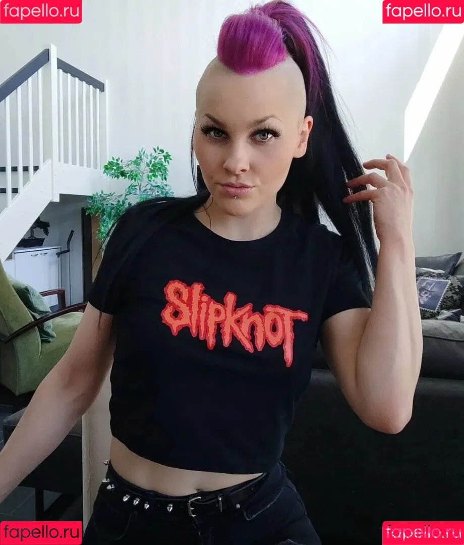 VMissyB Onlyfans Photo Gallery 