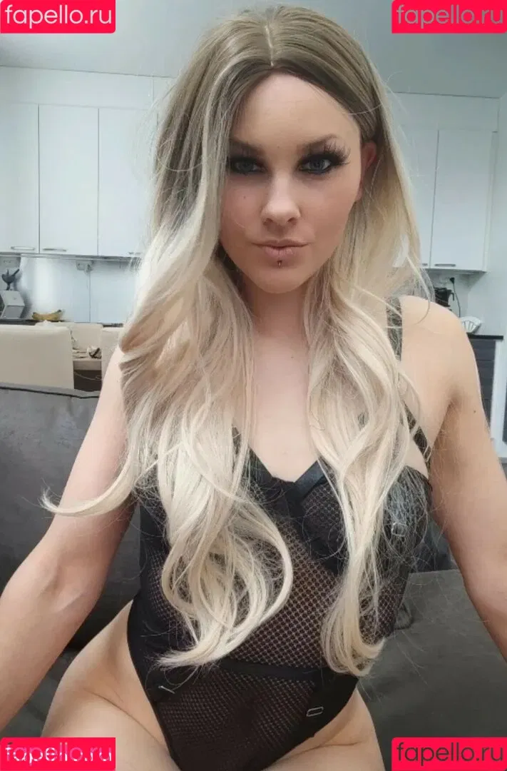 VMissyB Onlyfans Photo Gallery 