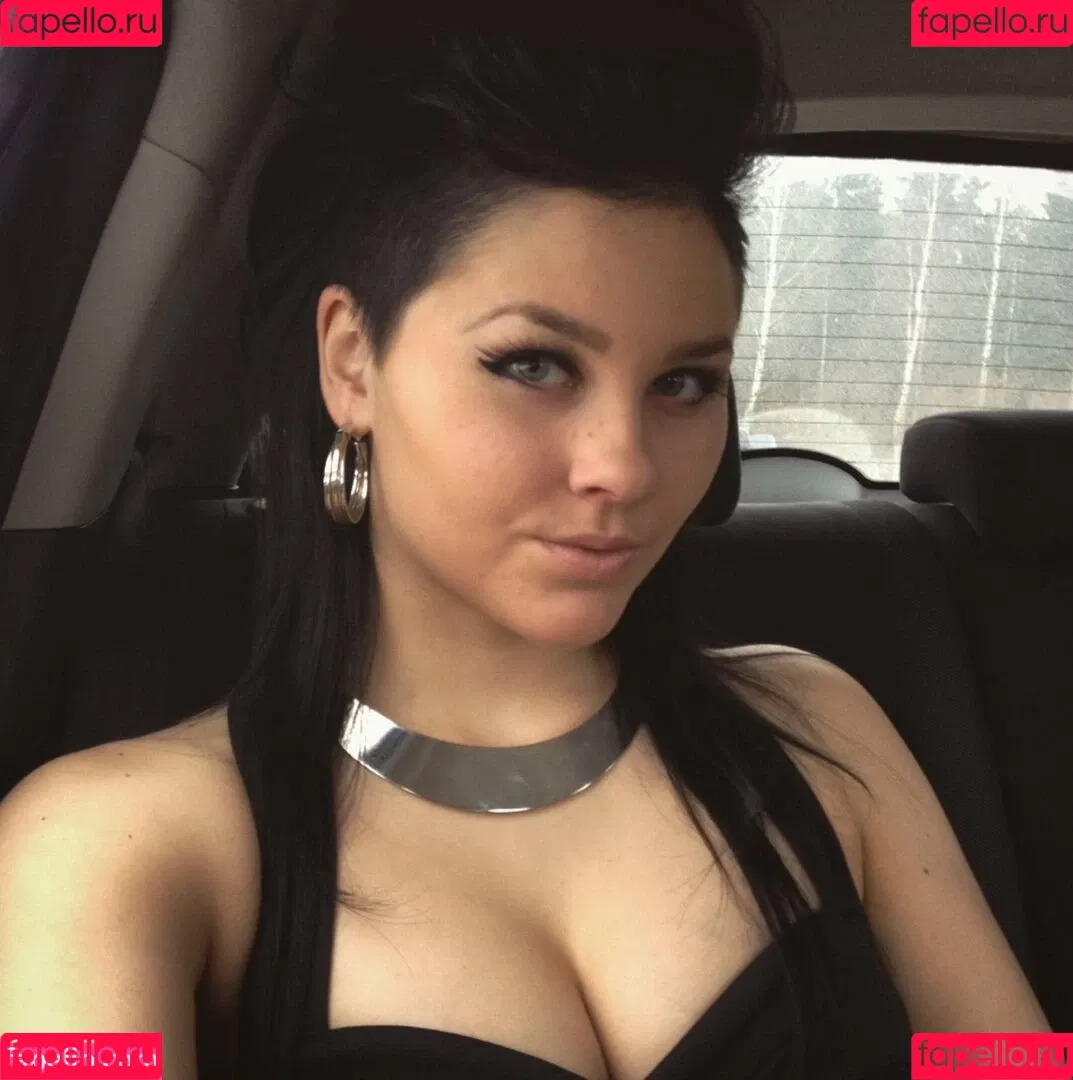 VMissyB Onlyfans Photo Gallery 