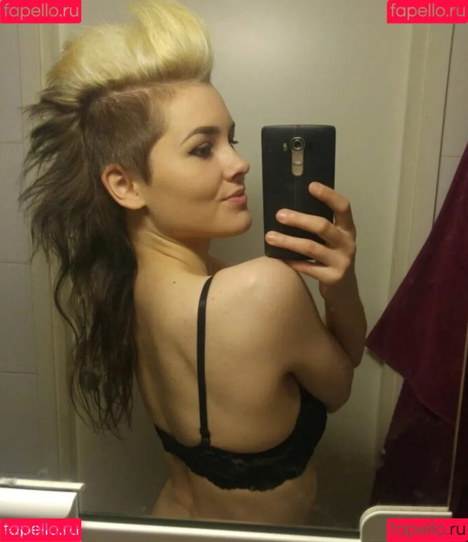 VMissyB Onlyfans Photo Gallery 