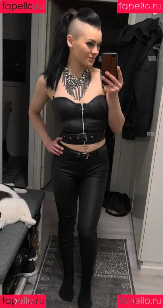 VMissyB Onlyfans Photo Gallery 