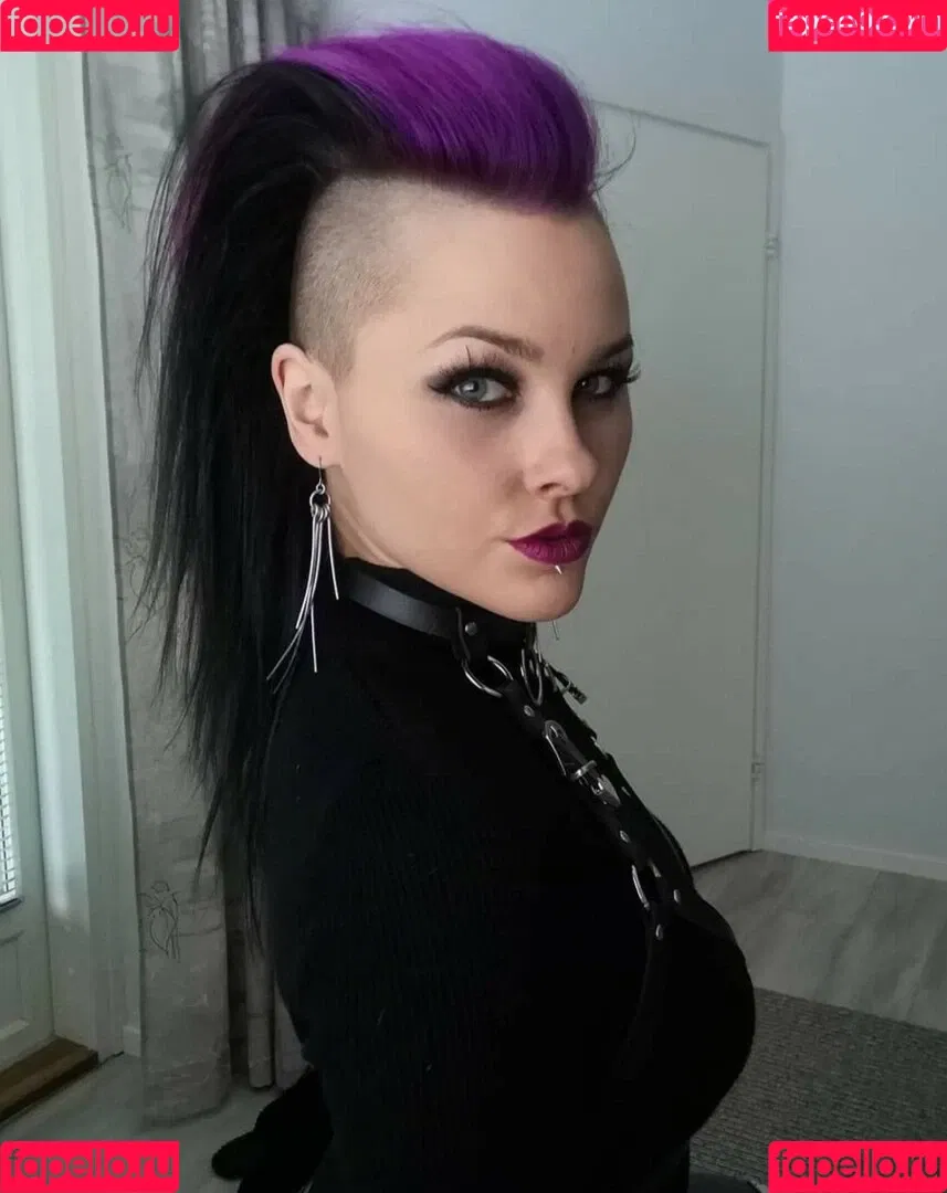 VMissyB Onlyfans Photo Gallery 