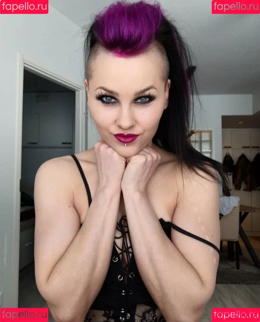 VMissyB Onlyfans Photo Gallery 
