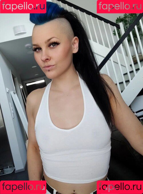 VMissyB Onlyfans Photo Gallery 