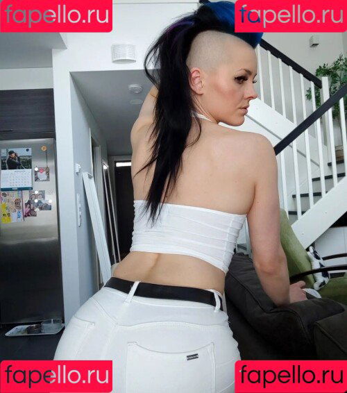 VMissyB Onlyfans Photo Gallery 