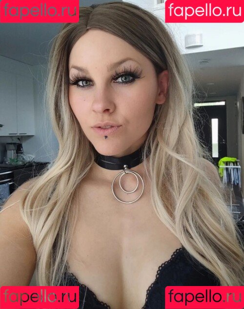 VMissyB Onlyfans Photo Gallery 