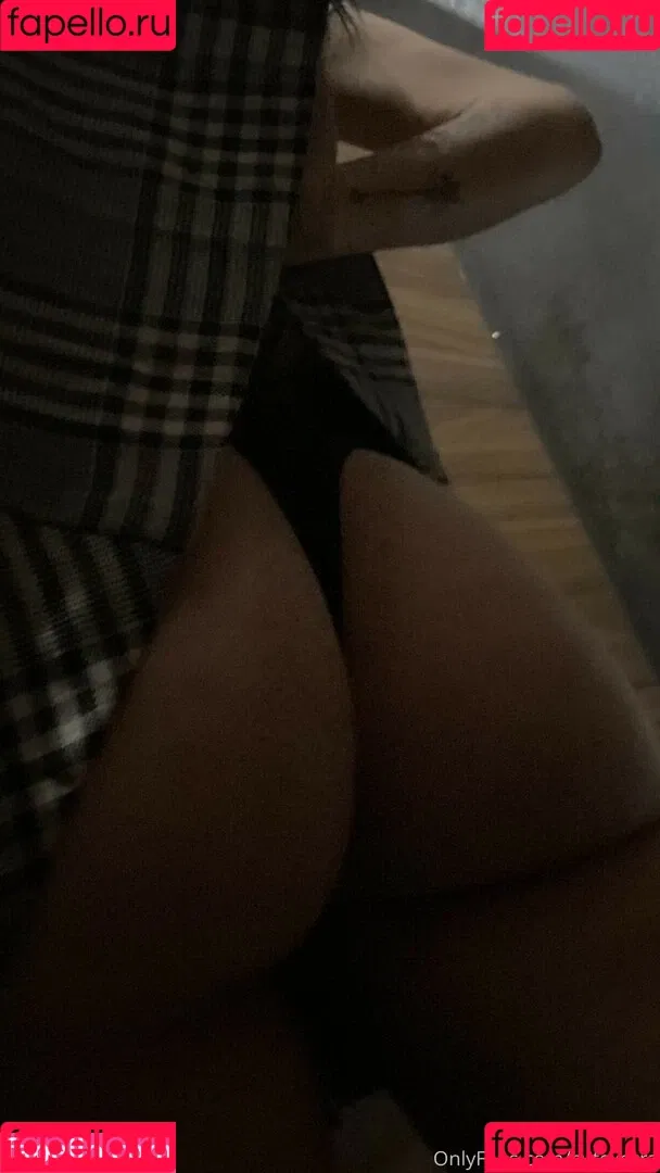 cutexezra Onlyfans Photo Gallery 