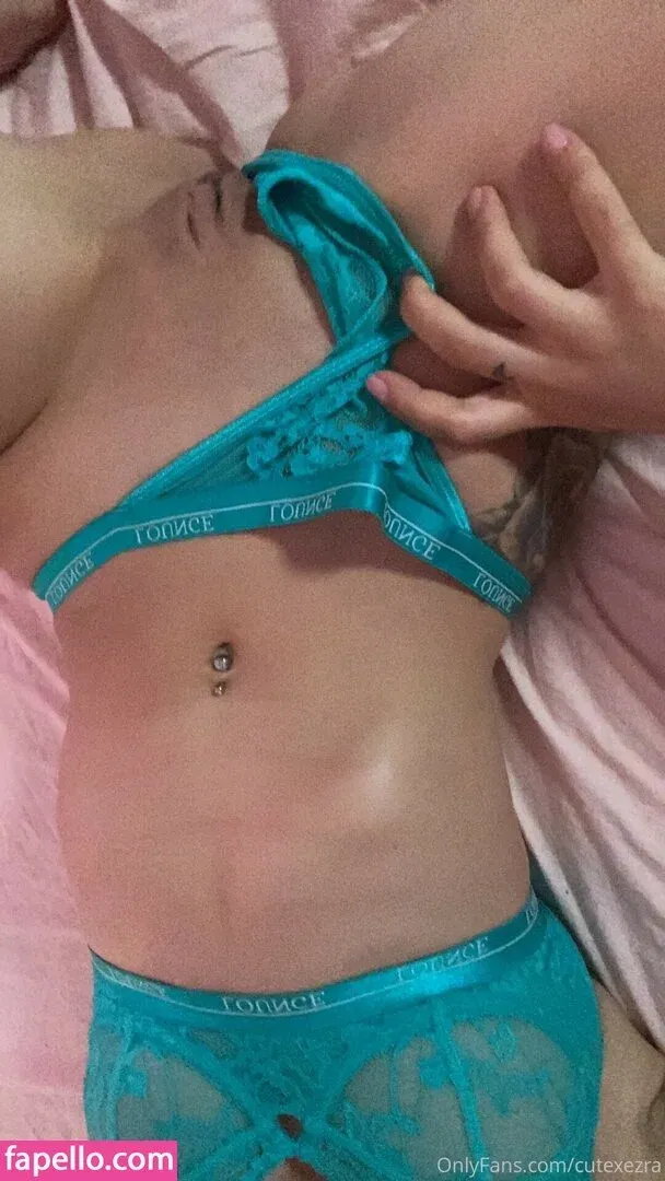 cutexezra Onlyfans Photo Gallery 