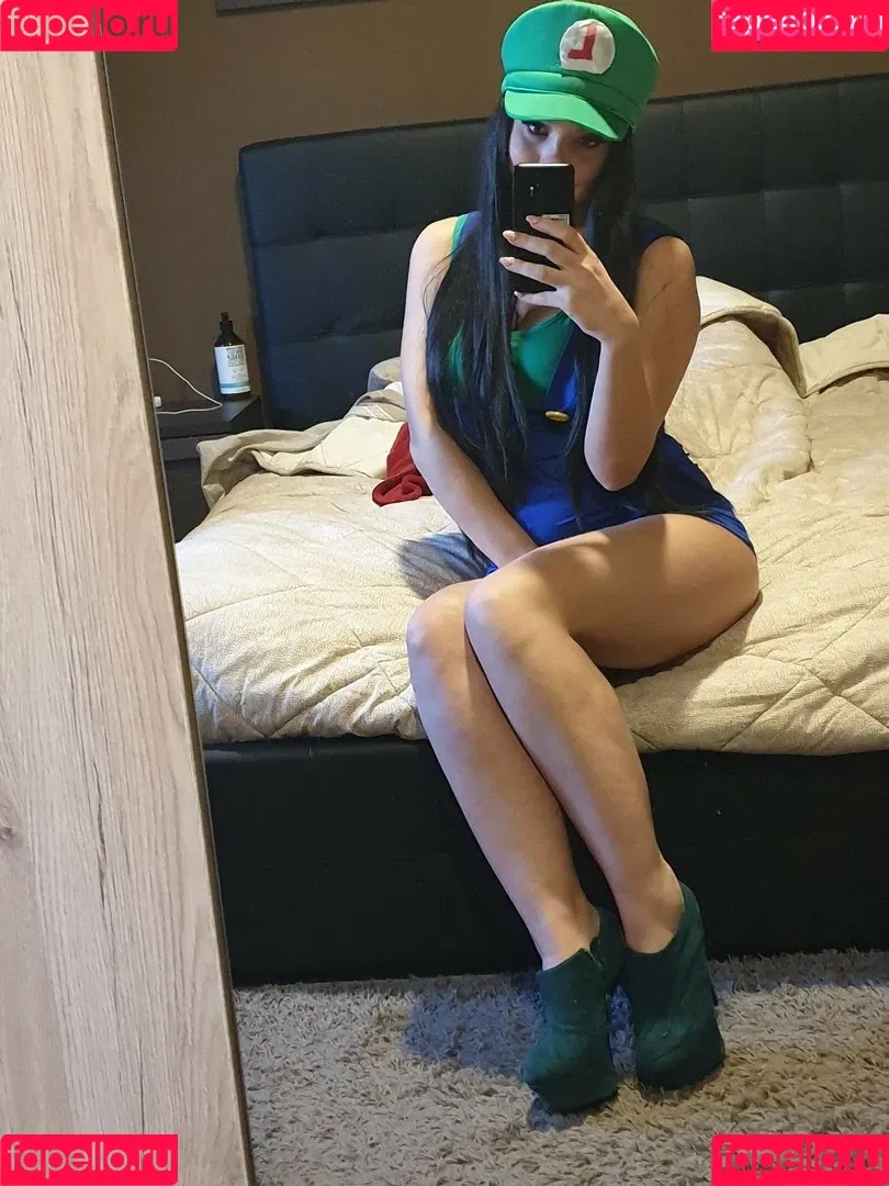 Himorta Onlyfans Photo Gallery 