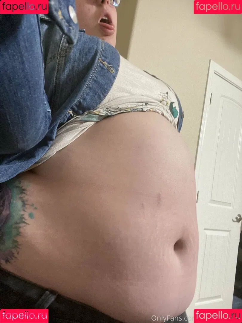tummygrow Onlyfans Photo Gallery 