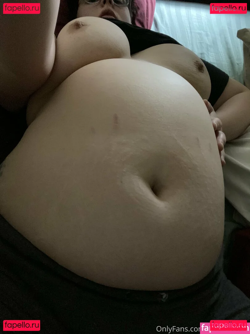 tummygrow Onlyfans Photo Gallery 