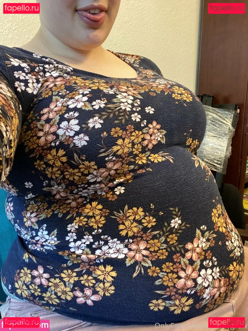 tummygrow Onlyfans Photo Gallery 