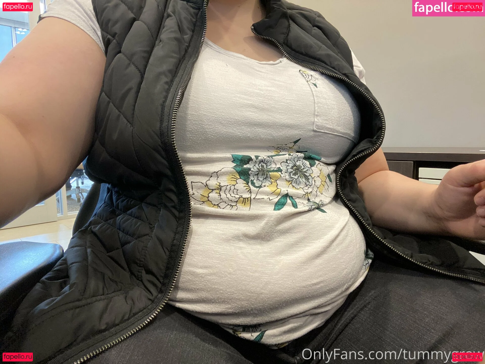 tummygrow Onlyfans Photo Gallery 