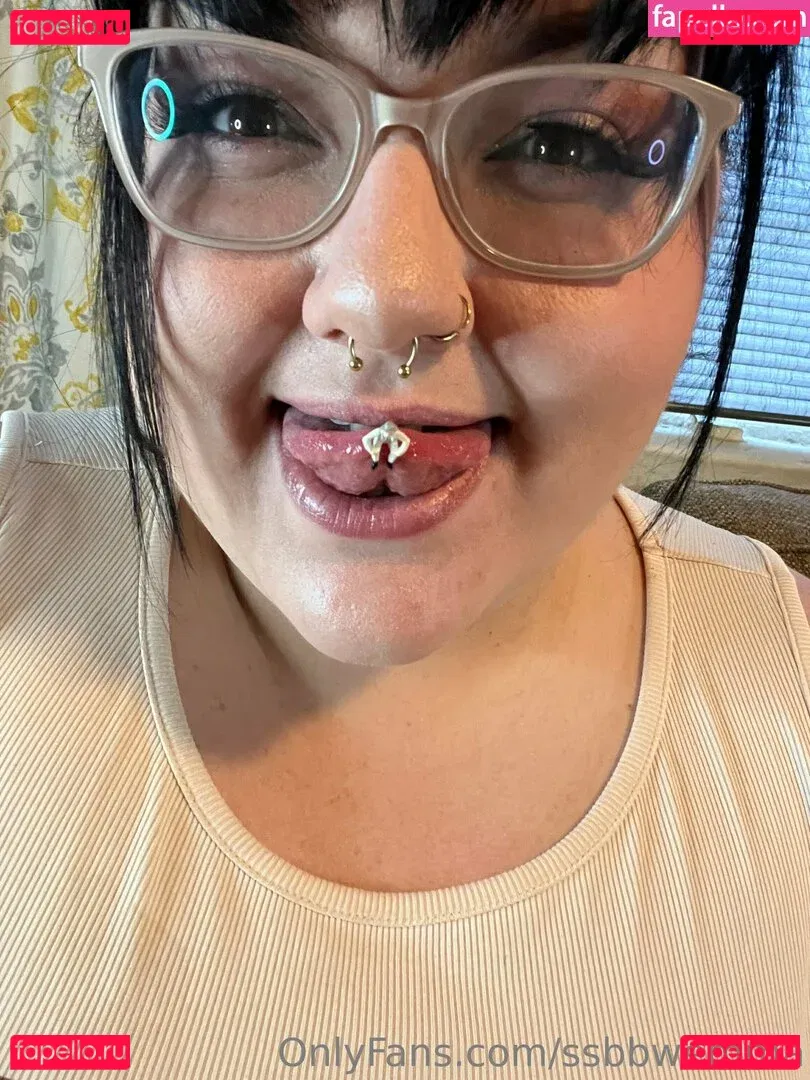 ssbbwemma Onlyfans Photo Gallery 