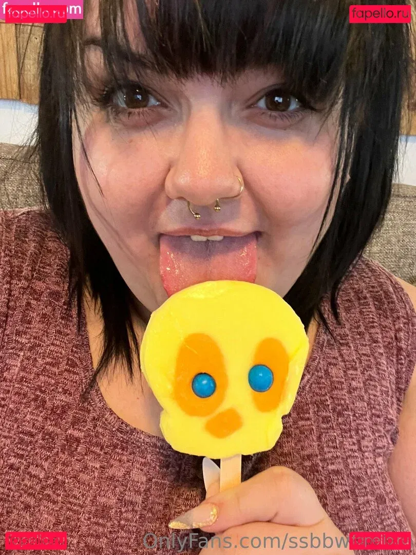 ssbbwemma Onlyfans Photo Gallery 