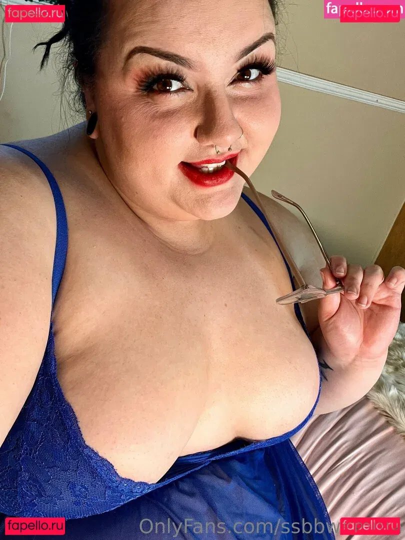 ssbbwemma Onlyfans Photo Gallery 