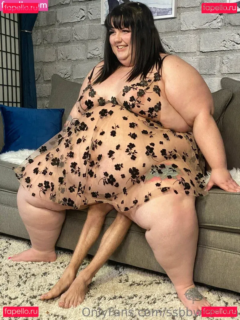 ssbbwemma Onlyfans Photo Gallery 