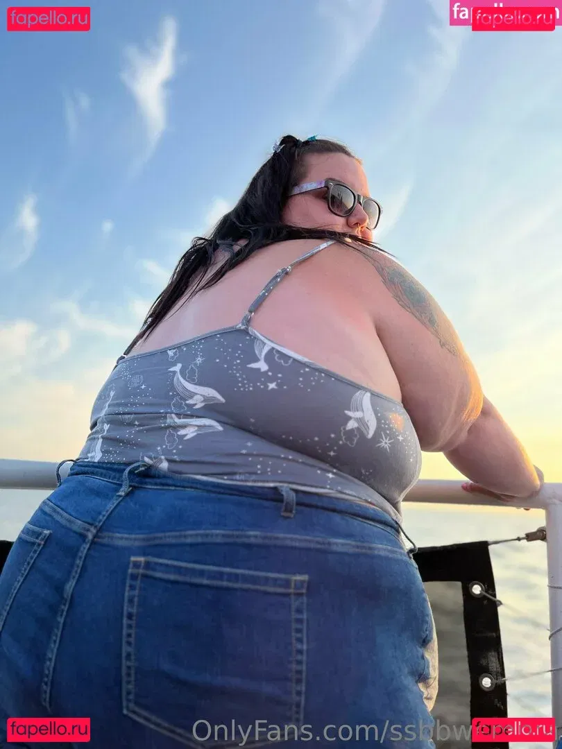 ssbbwemma Onlyfans Photo Gallery 