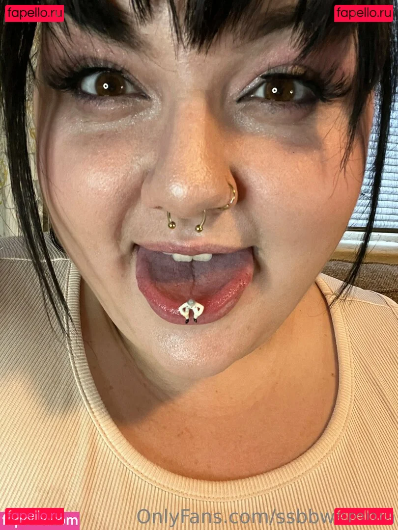 ssbbwemma Onlyfans Photo Gallery 