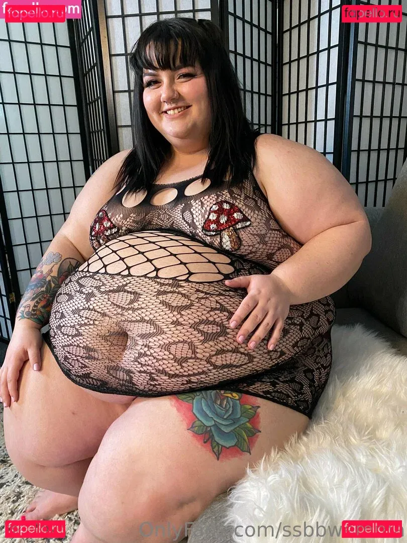 ssbbwemma Onlyfans Photo Gallery 