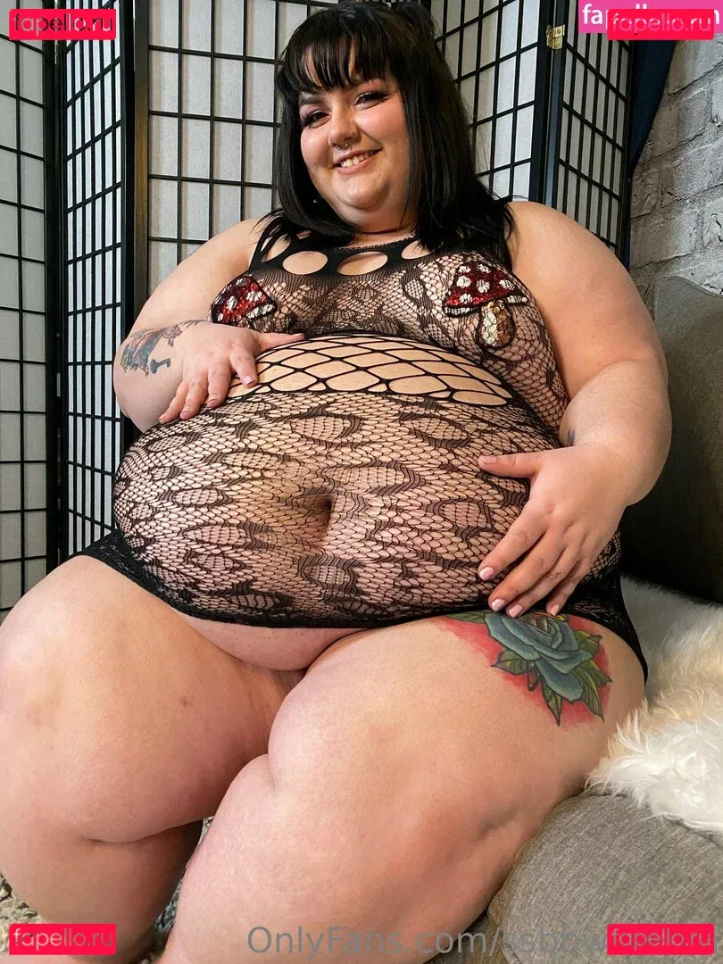ssbbwemma Onlyfans Photo Gallery 