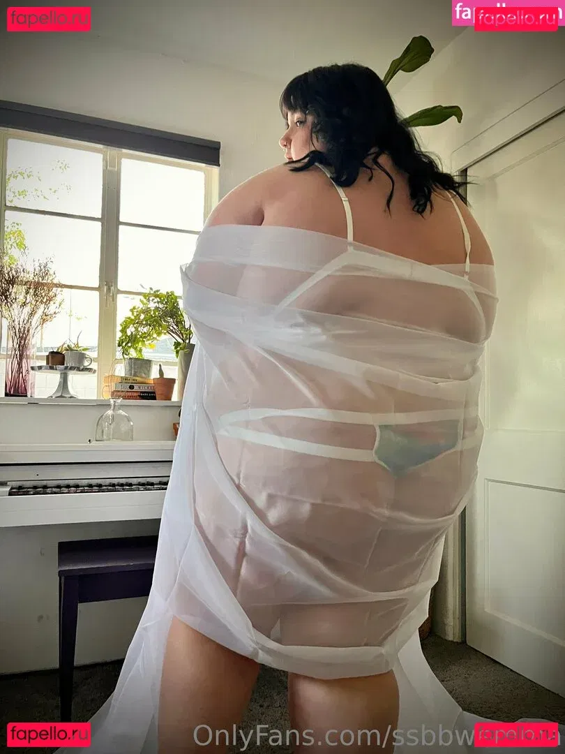 ssbbwemma Onlyfans Photo Gallery 