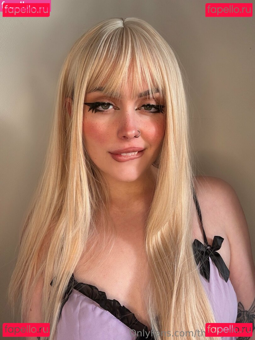 ivyaspenn / theivyaspen Onlyfans Photo Gallery 