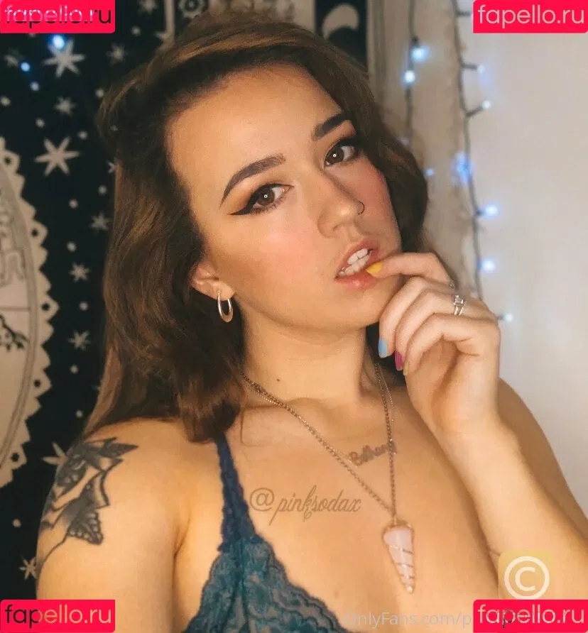 pink_foxxfree Onlyfans Photo Gallery 