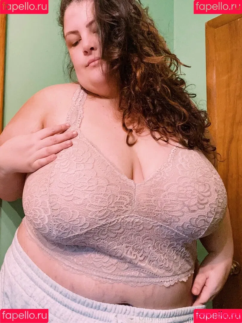 athoughtfulthot Onlyfans Photo Gallery 
