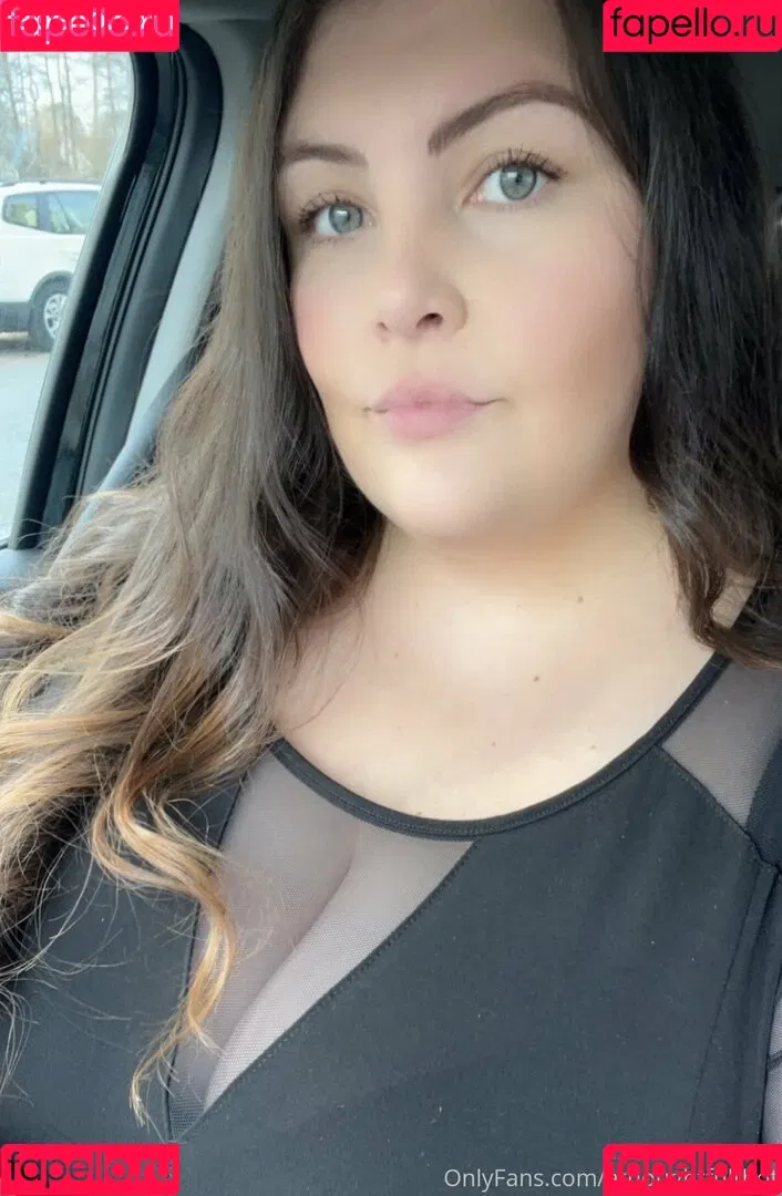 athoughtfulthot Onlyfans Photo Gallery 