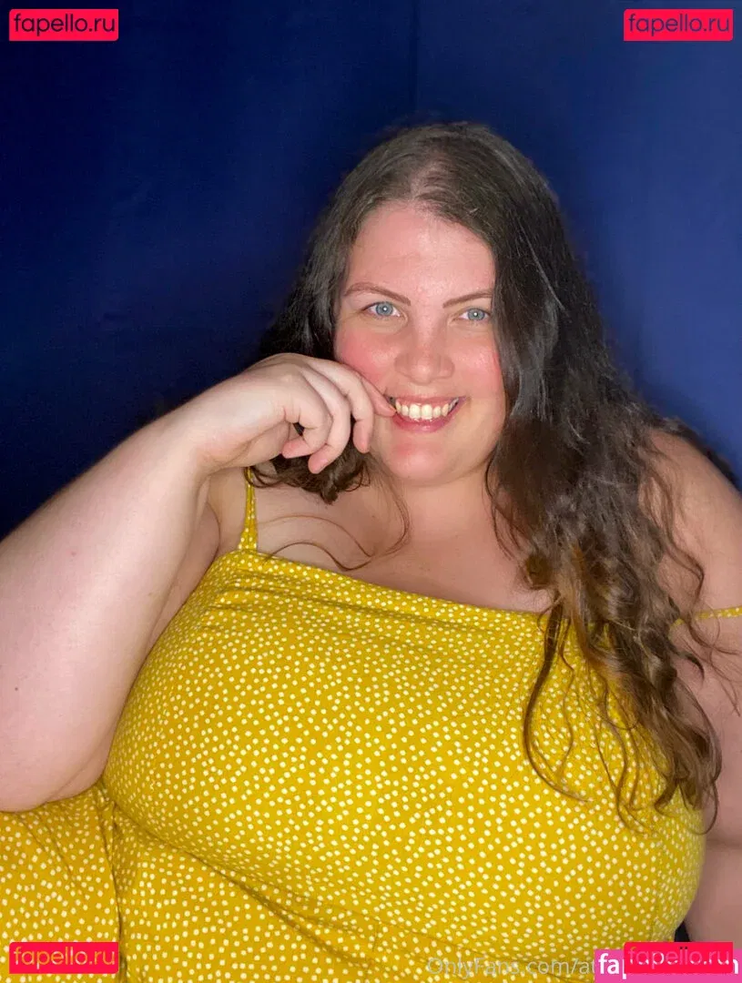 athoughtfulthot Onlyfans Photo Gallery 